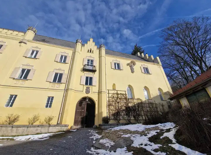 Schloß Karlstein, Germany